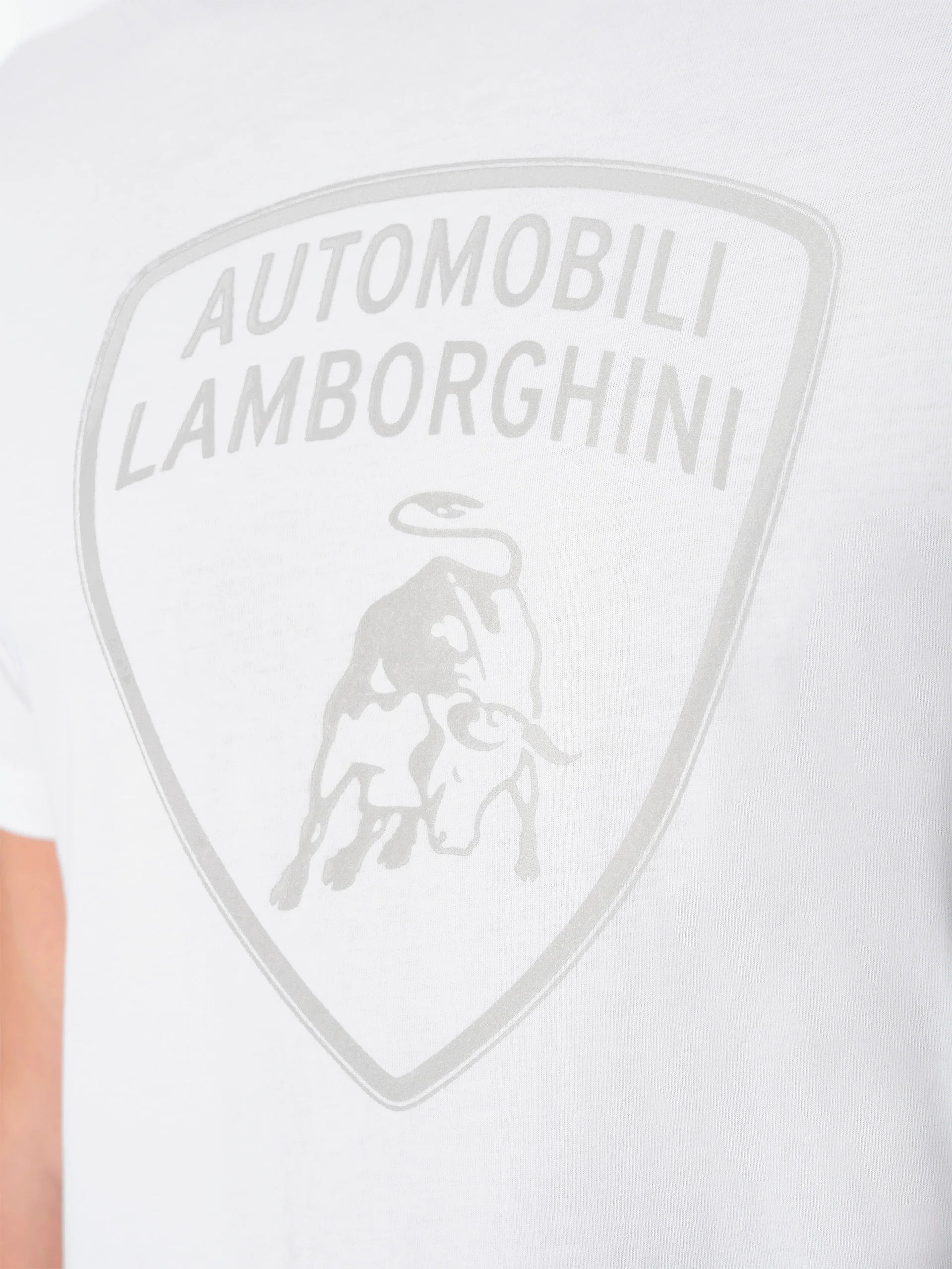 Men's t-shirt with big shield logo - Image 4